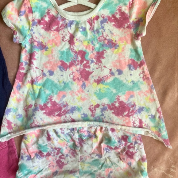 Carters & Garanimals 2T-3T Outfit Bundle - Picture 6 of 11